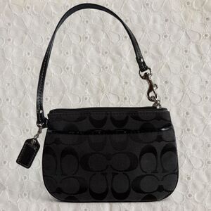 Vintage Y2K Coach Wristlet Wallet Black Jacquard Canvas with Hang Tag